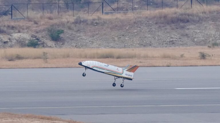 Pushpak- Reusable Landing Vehicle (RLV) LEX 02 landing experiment