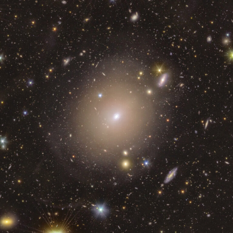 Einstein Rings unlock the secrets of invisible galaxies using gravitational lensing. Discover how these cosmic rings help astronomers study dark matter, deep space, and the early universe.